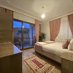 Accommodatie bij particulieren Misafir Evi *
