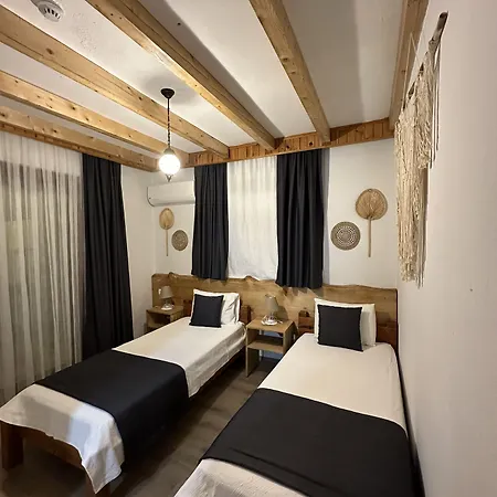 Misafir Evi * Faralya